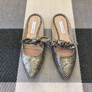 James Chan Naja Gold Snake Skin Bow Mules 7 New